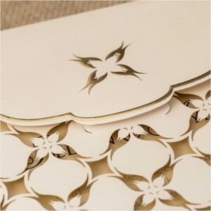 Lazer Kesim Zarflı Krem Düğün Davetiyesi