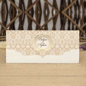 Yaldız Süslemeli Desenli Pencereli Katlamalı Davetiye Modeli