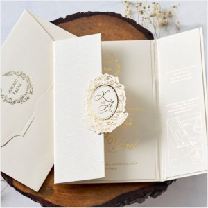 Altın Yaldız Baskılı İçi Katlamalı Düğün Davetiyesi