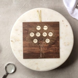 Ahşap Zeminli Ağaç Gövdeli Düğün Davetiyesi