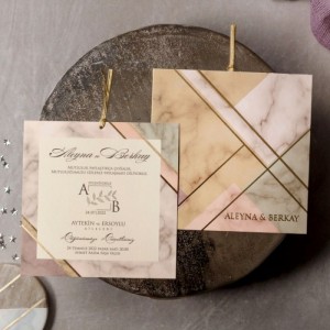 Renkli Mermer Desenli Kare Düğün Davetiyesi