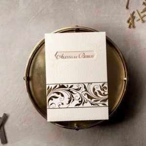 Dikdörtgen Yaldız Desenli Pencereli Zarflı Davetiye