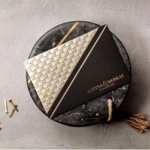 Hasır Desenli Siyah Altın Rengi Kombinli Davetiye