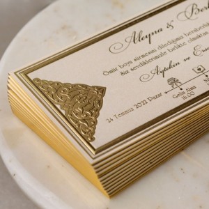 Yatay Tasarımlı Mukavva Kağıda Sıvama Düğün Davetiyesi