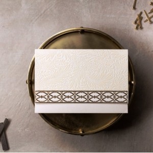 Kabartma Yakma Kadife Yaldız Süslemeli Düğün Davetiyesi