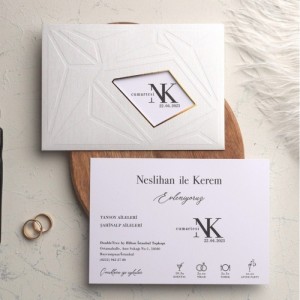 Kabartma Dokulu Pencereli Zarflı Davetiye