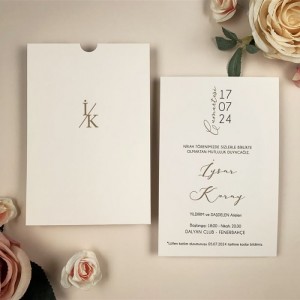 Beyaz Dikey Dikdörtgen Sade Davetiye