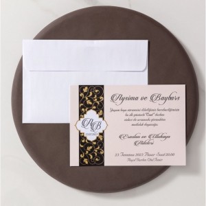 Krem Zemine Siyah Desenli Davetiye