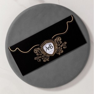 Siyah Katlamalı Yaldızlı Davetiye