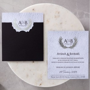 İçi Gri Zarfı Siyah Davetiye