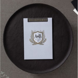 BEYAZ PENCERELİ ZARFLI ASETAT DAVETİYE