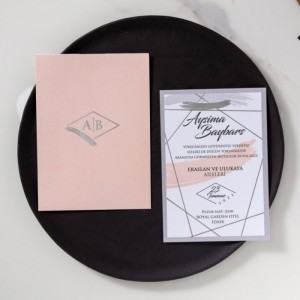 PEMBE ZARFLI İÇİ MODERN DAVETİYE