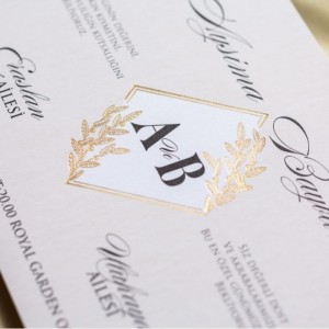 Altın Yaldız Oval Etiketli Davetiye