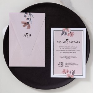 İÇİ ZARFI PEMBE DAVETİYE