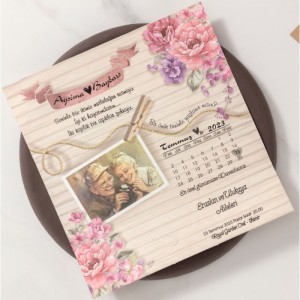 Takvimli Çiçekli Katlamalı Davetiye