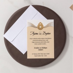 Üstü Yaldız Süslemeli Zarflı Davetiye