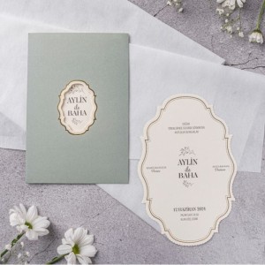 Yeşil Zarflı Pencereli İçi Özel Kesimli Davetiye