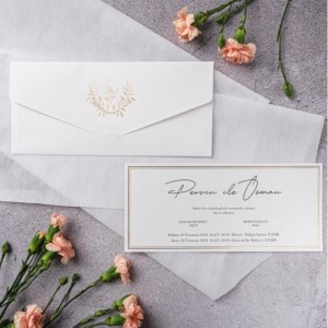 Yatay Krem Zarflı Yaldız Süslemeli Davetiye