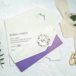 Pencereli Mor Krem Renkli Davetiye