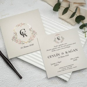 Kare Sade Yaldız Süslemeli Davetiye
