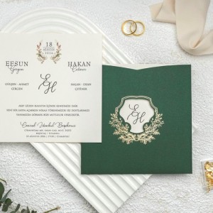 Yeşil Kare Pencereli Zarflı Davetiye