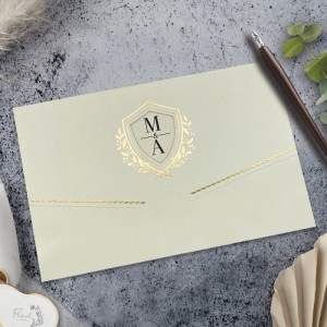 Sade Pencereli Yaldızlı Davetiye