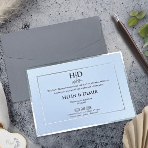 Gri Zarflı Gümüş Yaldızlı Davetiye