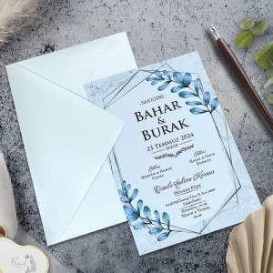 Çelenkli Yapraklı Tasarımlı Davetiye