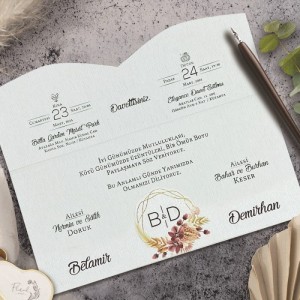 Dışı Kahverengi Katlamalı Geçmeli Davetiye