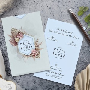 Pencereli Çiçekli Zarflı Davetiye