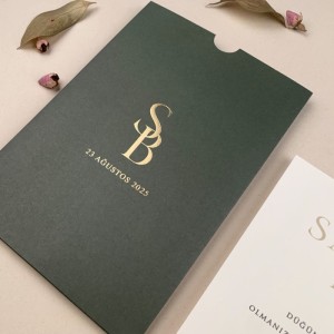 Yeşil Zarfa İlk Harf Baskılı Davetiye