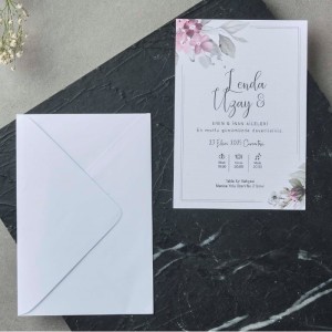 Beyaz Zarflı Çiçekli Uygun Davetiye