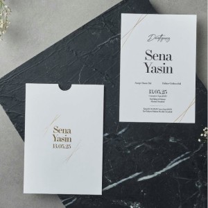 Beyaz Zarfa Altın Yaldız Baskılı Davetiye