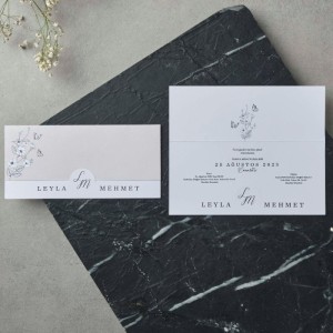 Dışı Pembe Zemine Çiçek Desenli Davetiye