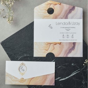 Suluboya Desenli Pencereli Katlamalı Davetiye