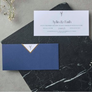 Yatay Lacivert Yaldız Süslemeli Davetiye