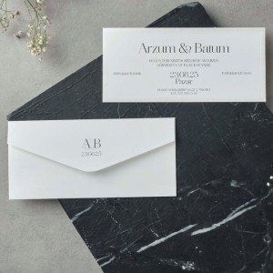 Yatay Dikdörtgen Zarflı Sade Kabartmalı Davetiye