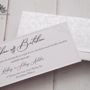 Gri Katlamalı Kabartma Dokulu Zarflı Düğün Davetiyesi