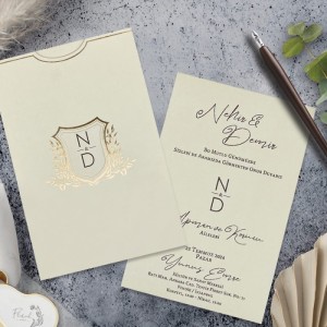 Gümüş Yaldız Süslemeli Davetiye