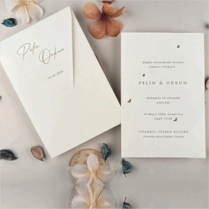 İçi Kabartma Kelebek Desenli Davetiye