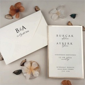 İç Kenarı Gümüş Yaldız Süslemeli Davetiye