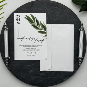 İçi Yaprak Desenli Beyaz Zarflı Davetiye