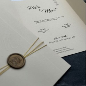 Kabartma Harf Baskılı Mühürlü Davetiye Modeli