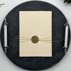 Kabartma Harf Baskılı Mühürlü Davetiye Modeli