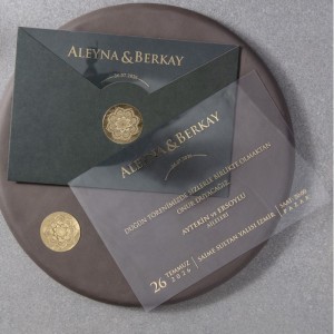 Dikdörtgen Asetat Zarfın Üstü Kesik Özel Davetiye Modeli