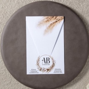 Zarfsız Üçgen Kapaklı Katlamalı Geçmeli Davetiye Tasarımı