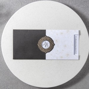 Zarfı Penceereli Yatay Krem Siyah Kombinli Davetiye