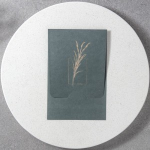 Dışı Koyu Yeşil İçi Beyaz Zarfsız Katlamalı Davetiye