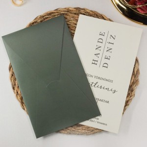 Koyu Yeşil Zarflı Sade Düğün Davetiyesi