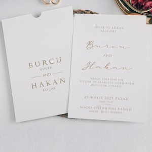 Krem Üstü Açık Dikdörtgen Zarflı Sade Davetiye Tasarımı